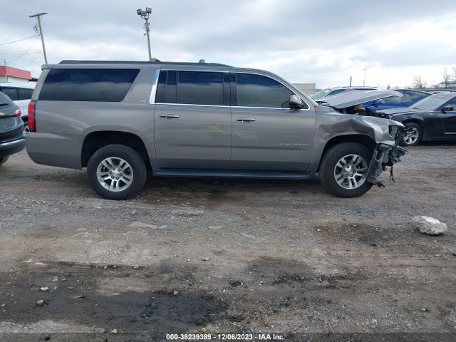Chevrolet Suburban Lt 2017 1GNSKHKC3HR136145 Image 13