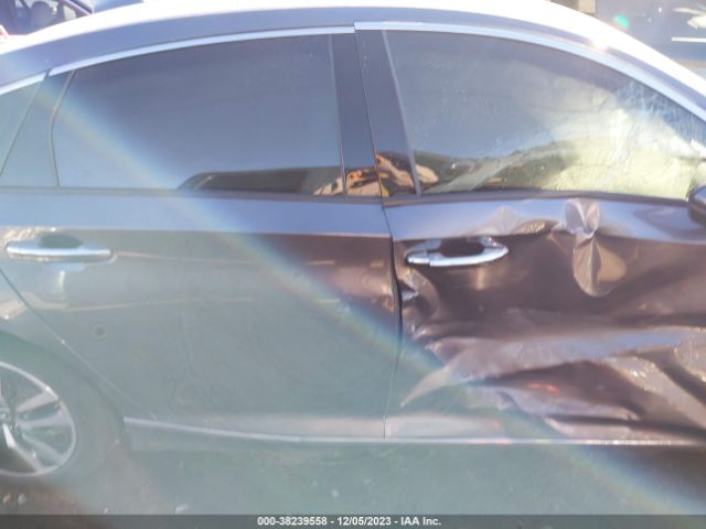 1HGCV3F97KA014532 Honda Accord Hybrid Touring