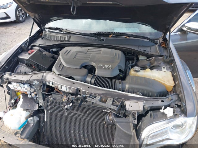 Chrysler 300 Limited 2018 2C3CCAEG3JH227541 Image 10