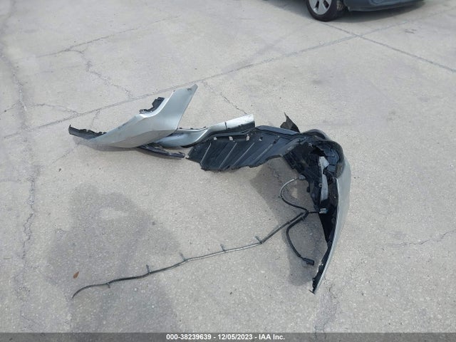 Chevrolet IMPALA 1LT 2018 2G1105S3XJ9118484 Image 12