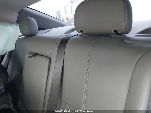 Chevrolet IMPALA 1LT 2018 2G1105S3XJ9118484 Image 8