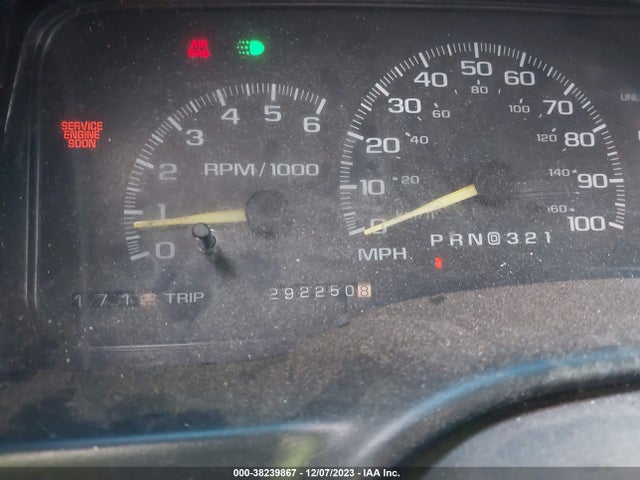 1998 CHEVROLET C/K 1500 FLEETSIDE VIN: 2GCEK19R7W1166262