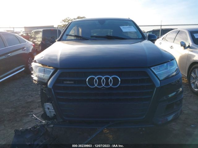 WA1VAAF71HD045718 Audi Q7 3.0t Premium