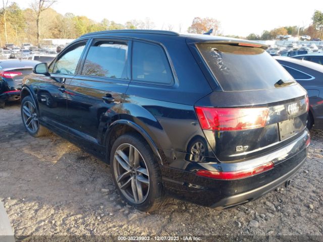 WA1VAAF71HD045718 Audi Q7 3.0t Premium