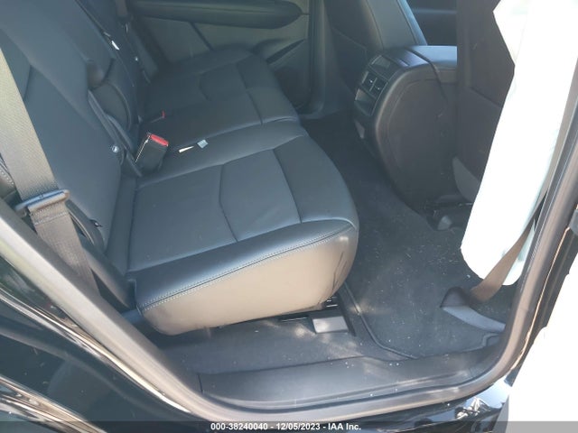 2023 CADILLAC XT5 1GYKNGRS9PZ170896 Photo 7