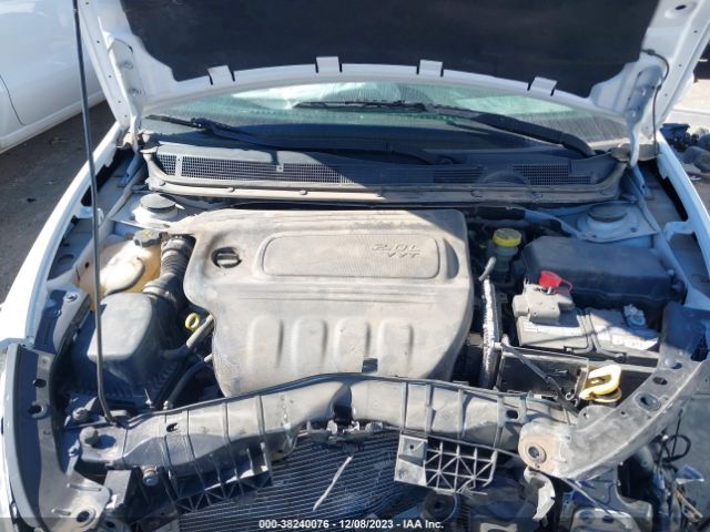 1C3CDFAA6GD644220 Dodge DART SE