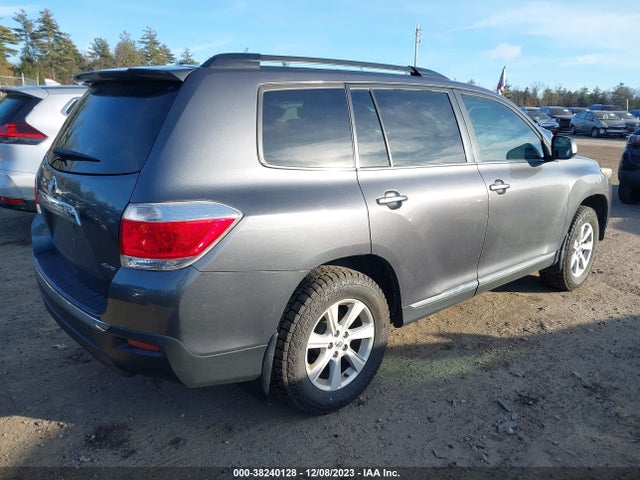 2012 TOYOTA HIGHLANDER SE V6 VIN: 5TDBK3EH2CS120449