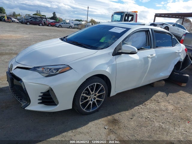 Toyota Corolla Se Special Edition 2017 5YFBURHE4HP608378 Image 2
