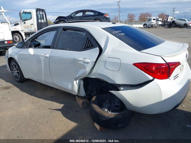 Toyota Corolla Se Special Edition 2017 5YFBURHE4HP608378 Image 3