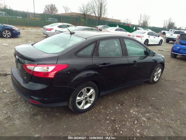 1FADP3F21EL204762 Ford FOCUS SE
