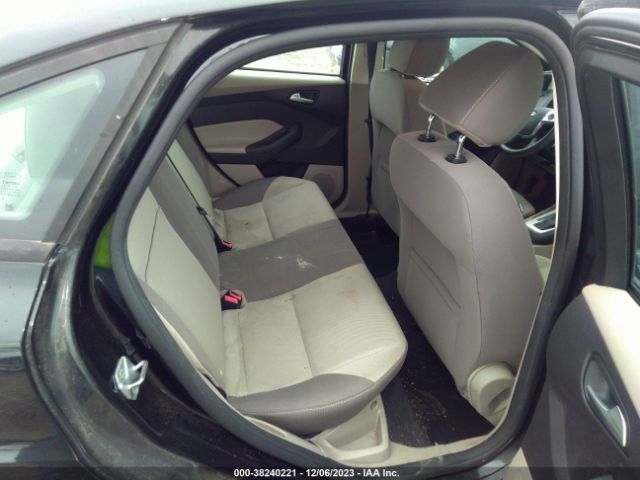 1FADP3F21EL204762 Ford FOCUS SE