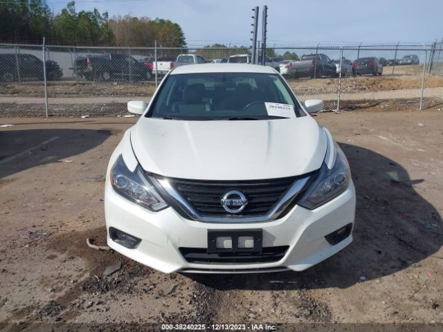 1N4AL3AP1JC276282 Nissan Altima 2.5 Sr