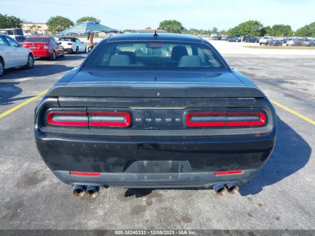 2C3CDZFJ2GH254938 Dodge Challenger R/t Scat Pack