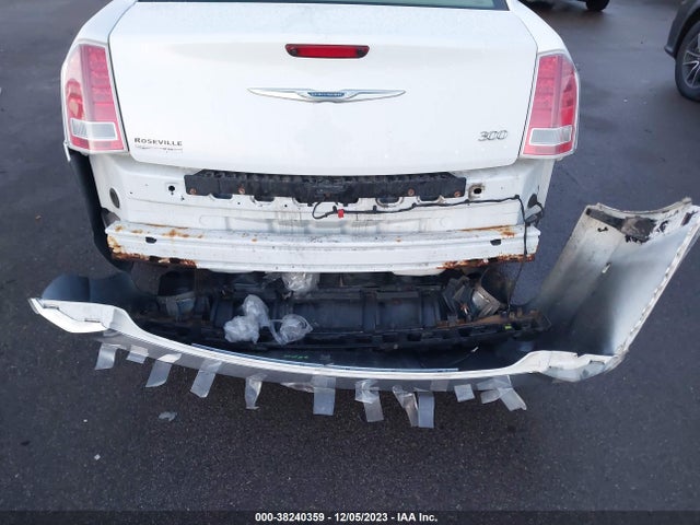 2C3CCAAG1EH354638 Chrysler 300