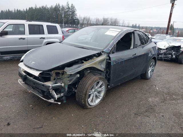 7SAYGDEE9NF533860 Tesla Model Y Long Range Dual Motor All-wheel Drive