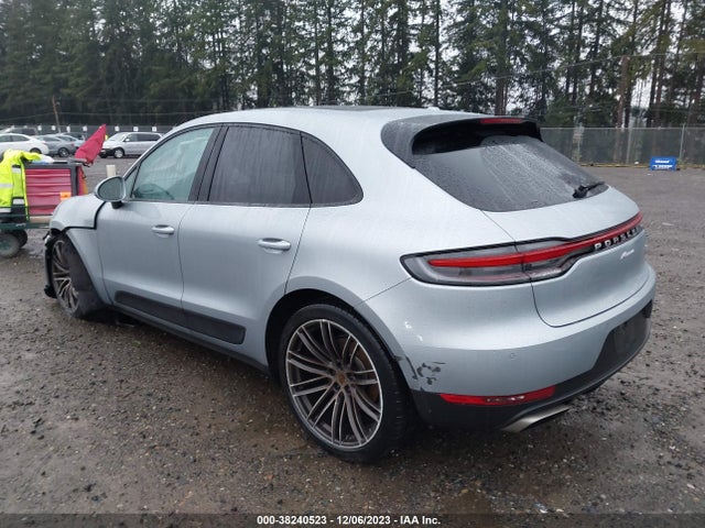 2020 PORSCHE MACAN WP1AA2A51LLB15053 Photo 2