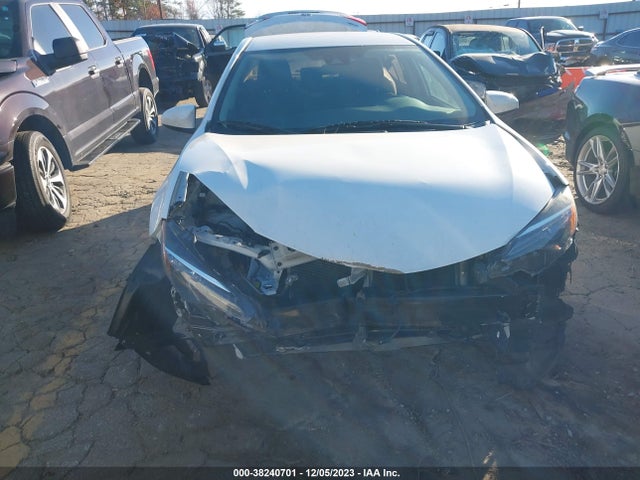 2018 TOYOTA COROLLA LE VIN: 2T1BURHE8JC975998