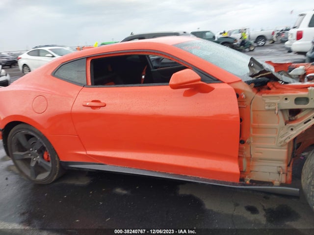 Chevrolet CAMARO 2SS 2018 1G1FH1R79J0183921 Image 14