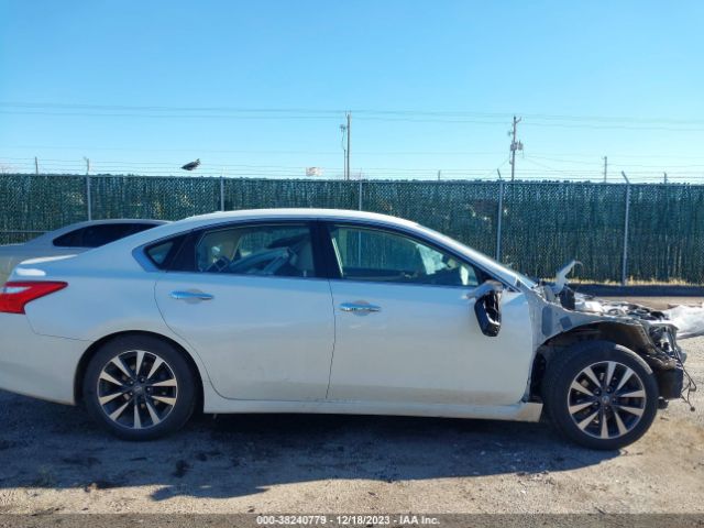 1N4AL3AP7HC188279 Nissan Altima 2.5 Sv