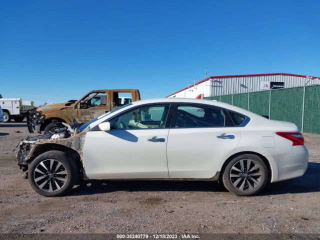 1N4AL3AP7HC188279 Nissan Altima 2.5 Sv
