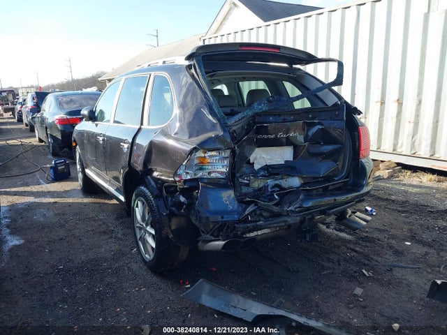 2004 PORSCHE CAYENNE WP1AC29PX4LA90302 Photo 2