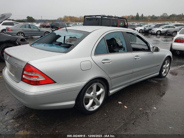 2005 MERCEDES-BENZ C 230 KOMPRESSOR SPORT VIN: WDBRF40J45F633061