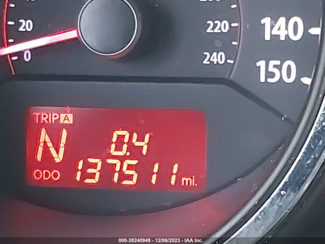 2012 KIA SORENTO LX VIN: 5XYKTDA61CG283176