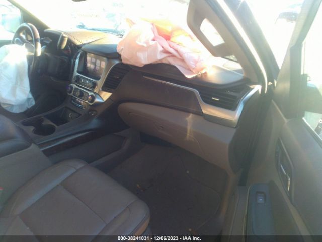 1GNSKBKC7JR139732 Chevrolet Tahoe Lt