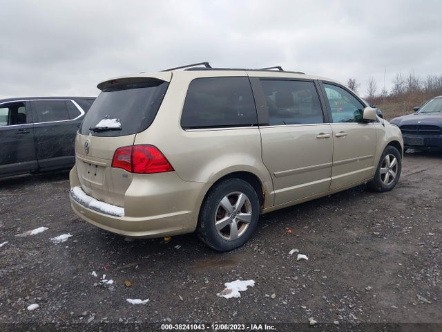 2011 VOLKSWAGEN ROUTAN SE VIN: 2V4RW3DG0BR766534