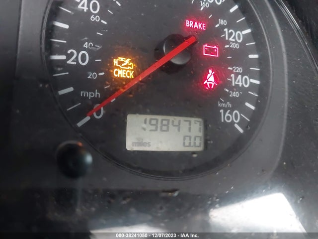 2001 VOLKSWAGEN JETTA GL VIN: 3VWRT29M91M018542