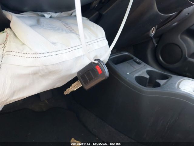ML32A3HJ1JH014581 Mitsubishi MIRAGE ES