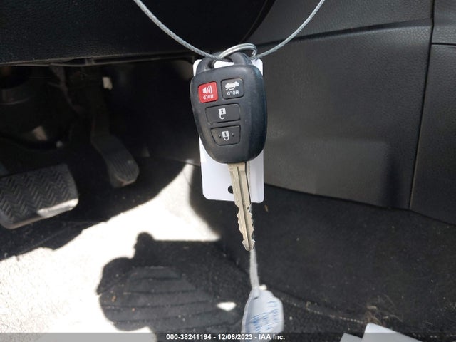 Toyota Corolla 2017 2T1BPRHE1HC960969 Image 11