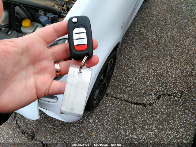 WMEFJ5DA3GK051418 Smart Fortwo