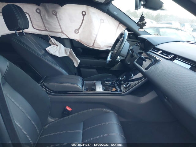 SALYL2EX9KA210646 Land Rover Range Rover Velar P250 R-dynamic Se