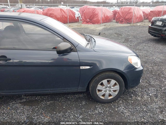 2010 HYUNDAI ACCENT BLUE VIN: KMHCM3AC4AU180794