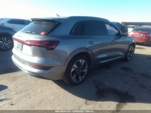 WA1AABGE6NB023772 Audi E-tron Premium Quattro