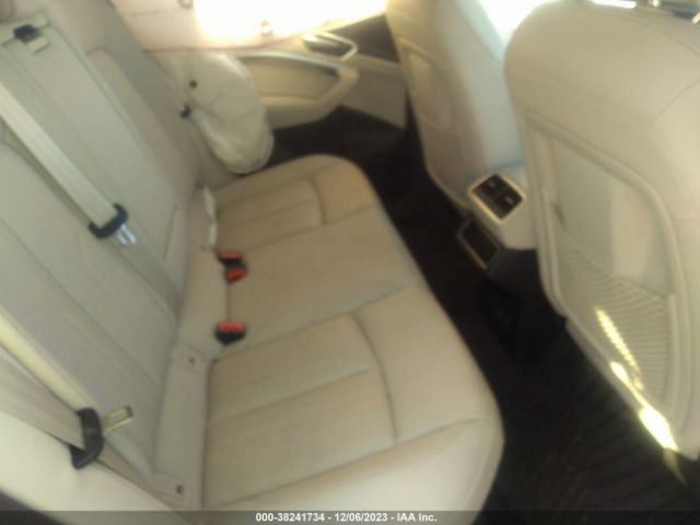 WA1AABGE6NB023772 Audi E-tron Premium Quattro