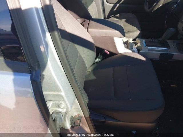2011 FORD ESCAPE XLT VIN: 1FMCU9DGXBKA97367