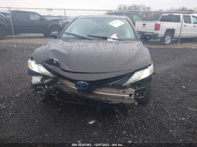 4T1F31AK2NU585960 Toyota Camry Xle Hybrid