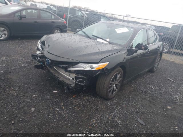 4T1F31AK2NU585960 Toyota Camry Xle Hybrid