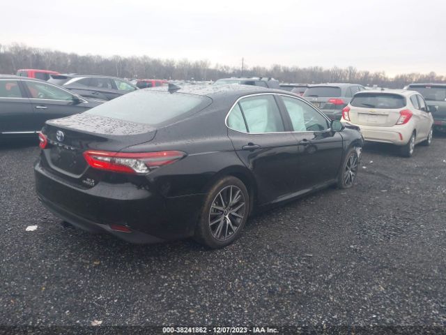 4T1F31AK2NU585960 Toyota Camry Xle Hybrid