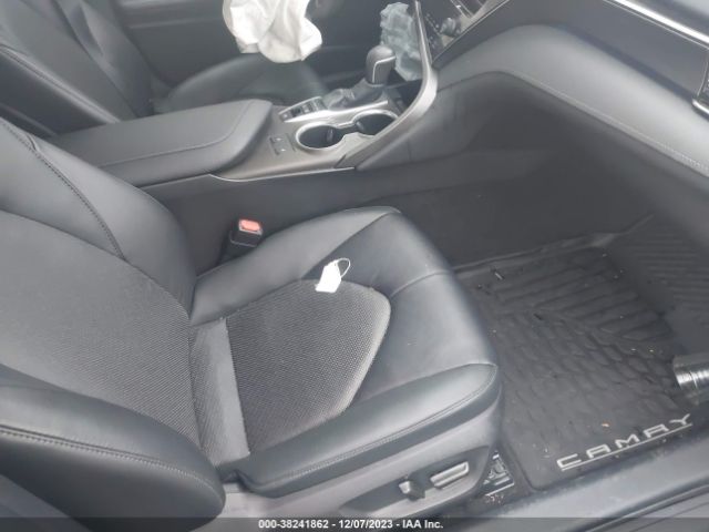 4T1F31AK2NU585960 Toyota Camry Xle Hybrid