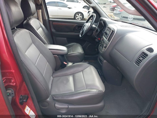 2004 FORD ESCAPE XLT VIN: 1FMCU03184KB75222