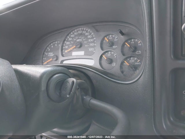 2005 CHEVROLET SILVERADO 1500 WORK TRUCK VIN: 2GCEC19TX51324293