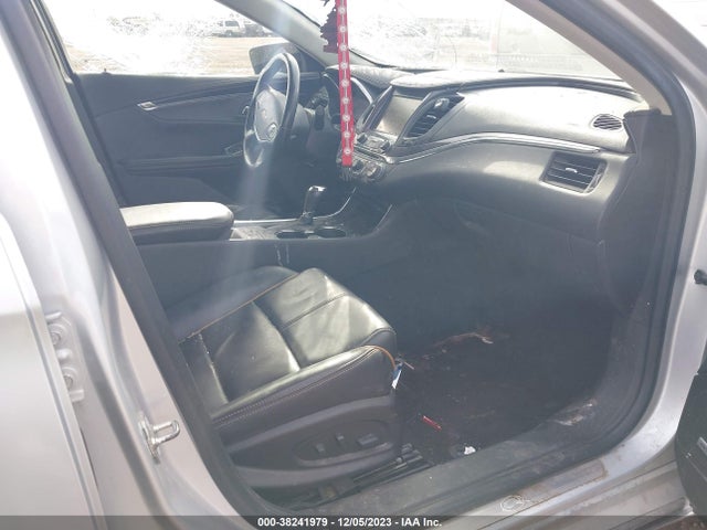 Chevrolet IMPALA 2LZ 2018 1G1125S38JU138553 Image 5