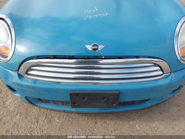 2009 MINI COOPER WMWMF33599TU74420 Photo 5