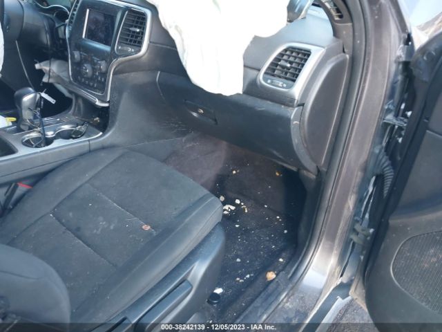 1C4RJEAG9JC481184 Jeep Grand Cherokee Laredo E 4x2
