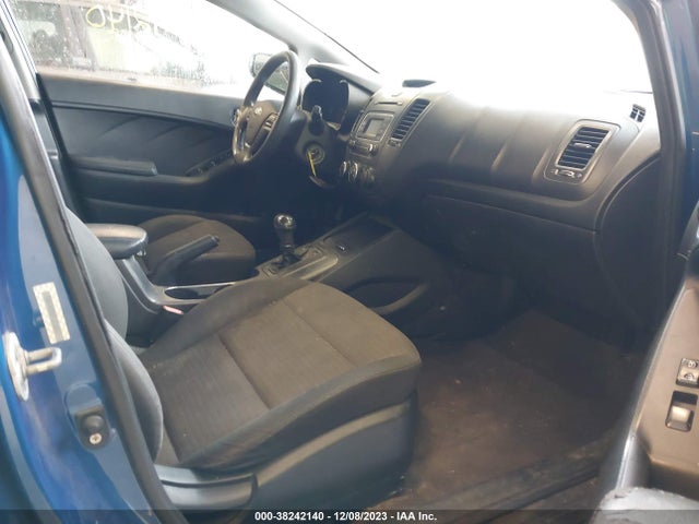2015 KIA FORTE LX VIN: KNAFX4A60F5255837