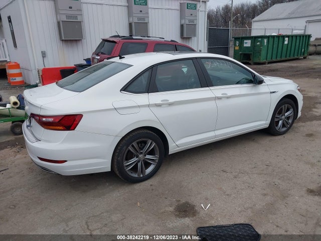 3VWC57BU6KM107896 Volkswagen JETTA