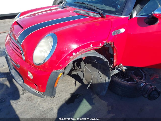 2006 MINI COOPER S WMWRH33536TF88427 Photo 5